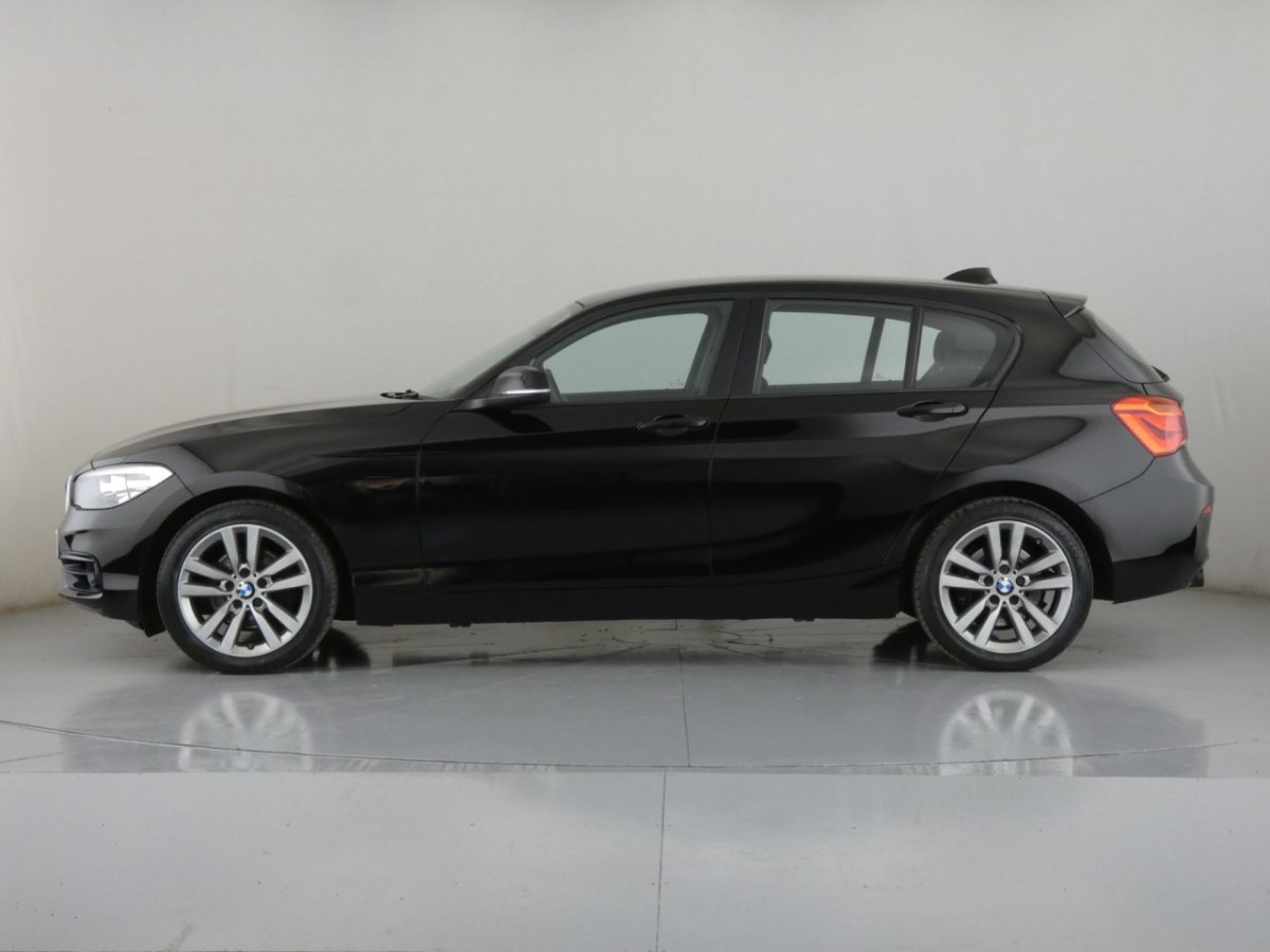 BMW 1 SERIES 2.0 120D SPORT 5D 188 BHP - 2018 - £12,990