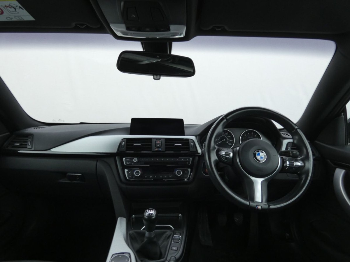 BMW 4 SERIES 2.0 420I M SPORT 2D 181 BHP - 2016 - £15,700